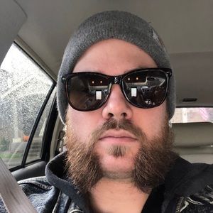 Meet your Posher, Jason